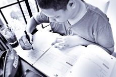 Math classes, to understand, practice and memorise